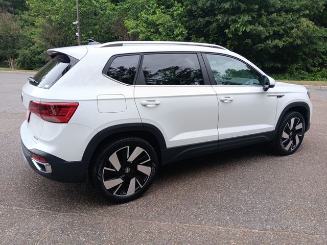 2024 Volkswagen Taos SEL