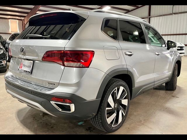 2024 Volkswagen Taos SEL