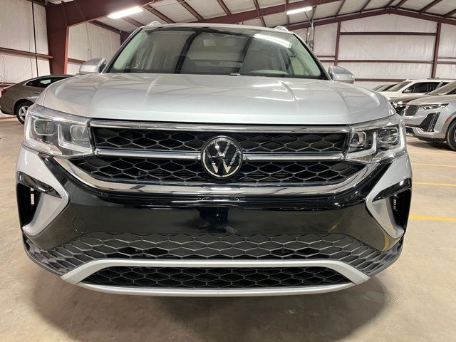 2024 Volkswagen Taos SEL