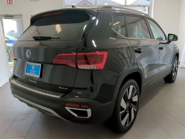 2024 Volkswagen Taos SEL