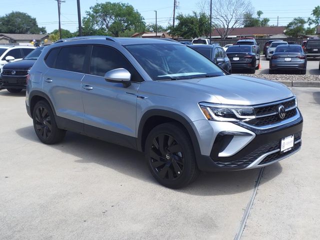 2024 Volkswagen Taos SEL