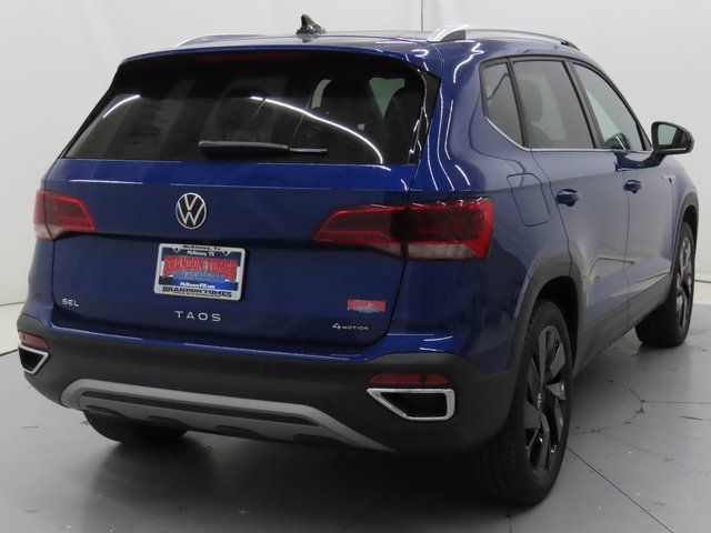 2024 Volkswagen Taos SEL