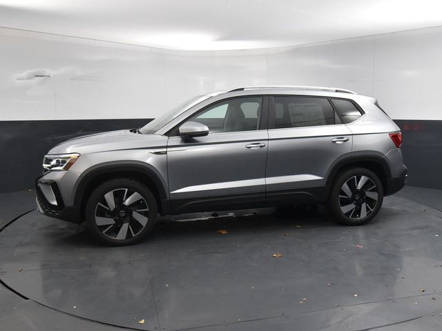 2024 Volkswagen Taos SEL