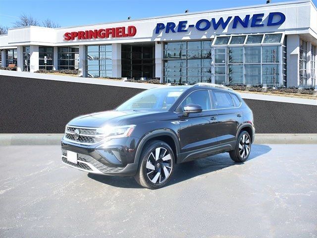 2024 Volkswagen Taos SEL