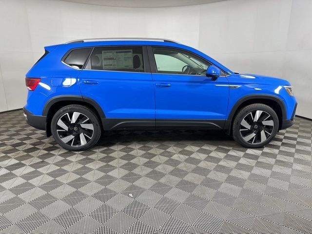 2024 Volkswagen Taos SEL