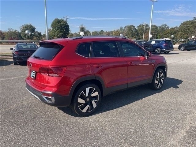 2024 Volkswagen Taos SEL