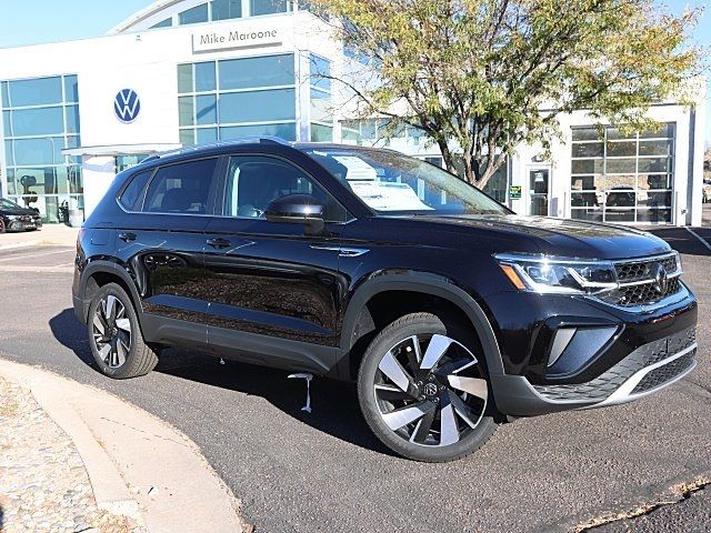 2024 Volkswagen Taos SEL