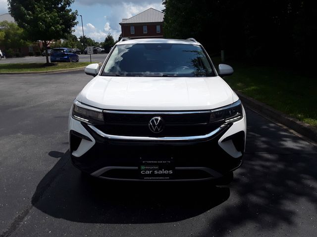 2024 Volkswagen Taos SE