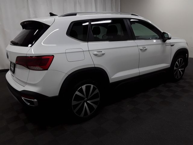 2024 Volkswagen Taos SE