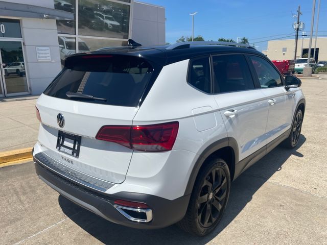 2024 Volkswagen Taos SE