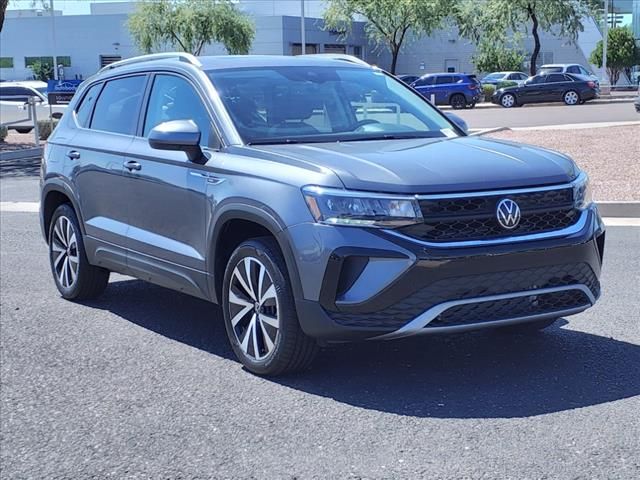 2024 Volkswagen Taos SE