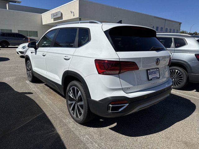 2024 Volkswagen Taos SE