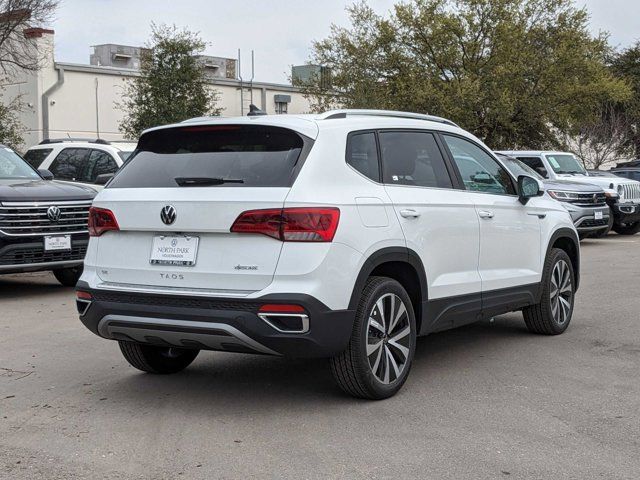 2024 Volkswagen Taos SE