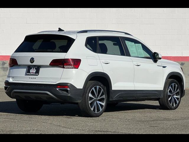 2024 Volkswagen Taos SE