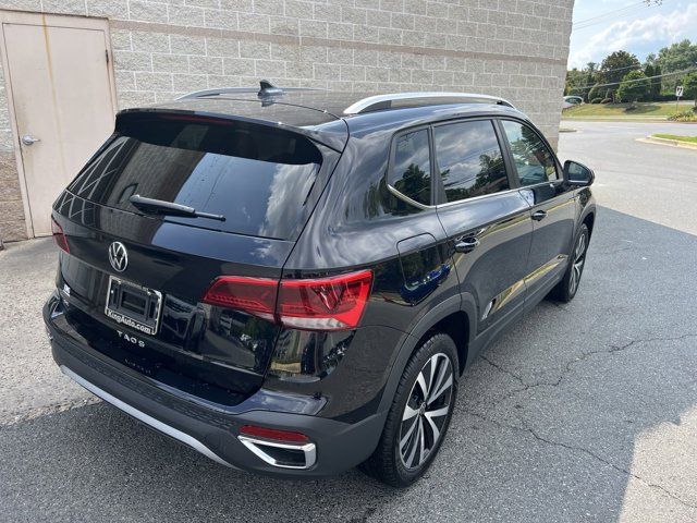 2024 Volkswagen Taos SE