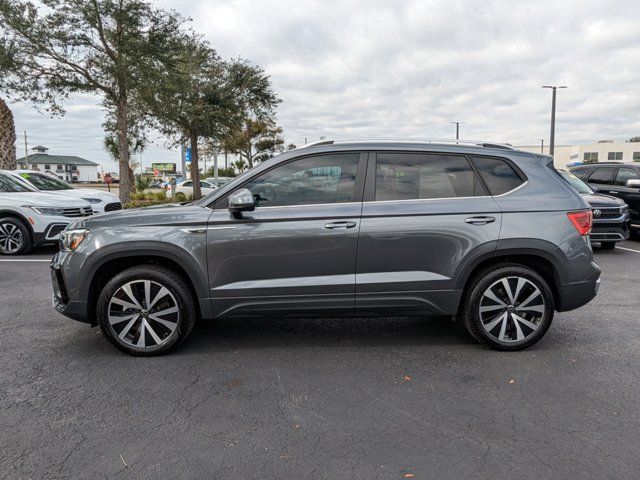 2024 Volkswagen Taos SE