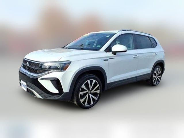 2024 Volkswagen Taos SE