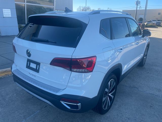 2024 Volkswagen Taos SE