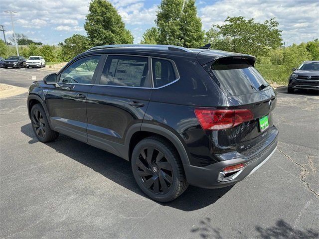 2024 Volkswagen Taos SE