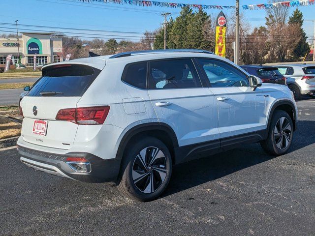 2024 Volkswagen Taos SE