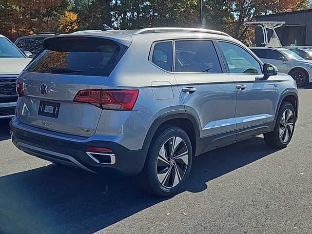 2024 Volkswagen Taos SE