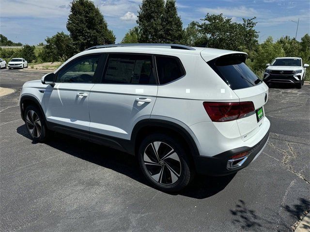 2024 Volkswagen Taos SE