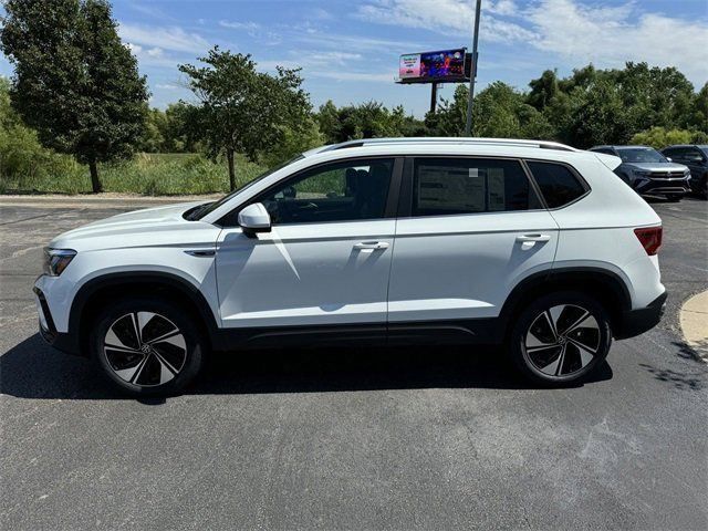 2024 Volkswagen Taos SE