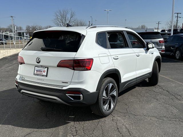 2024 Volkswagen Taos SE