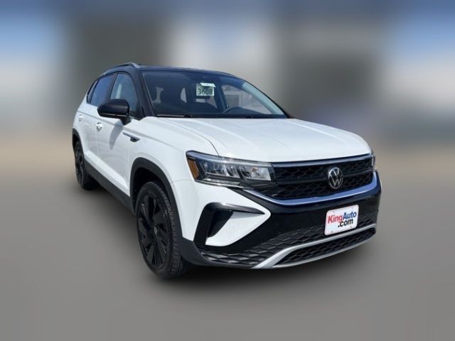 2024 Volkswagen Taos SE