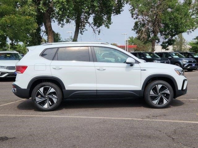 2024 Volkswagen Taos SE