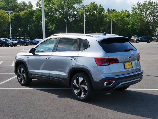 2024 Volkswagen Taos SE