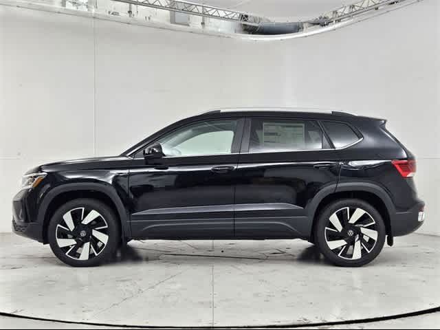 2024 Volkswagen Taos SEL