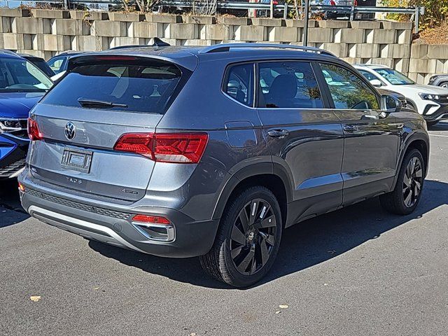 2024 Volkswagen Taos SEL