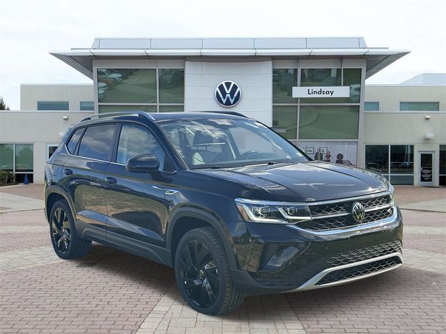 2024 Volkswagen Taos SEL