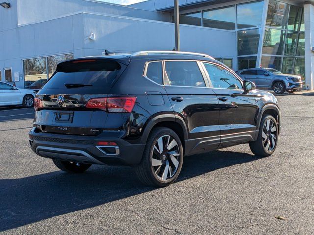 2024 Volkswagen Taos SEL