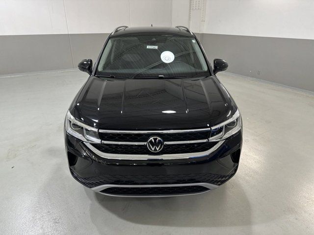 2024 Volkswagen Taos SEL