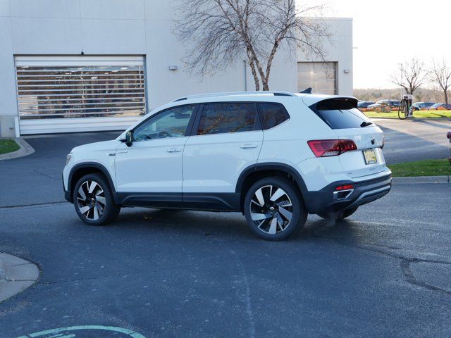 2024 Volkswagen Taos SEL