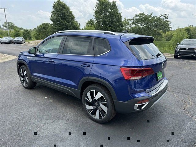 2024 Volkswagen Taos SEL