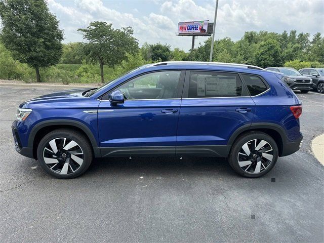 2024 Volkswagen Taos SEL