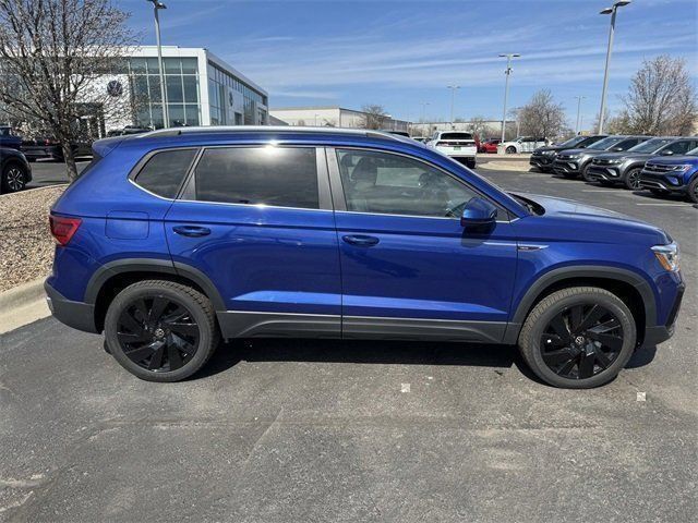 2024 Volkswagen Taos SEL