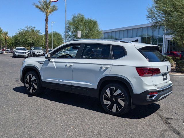 2024 Volkswagen Taos SEL