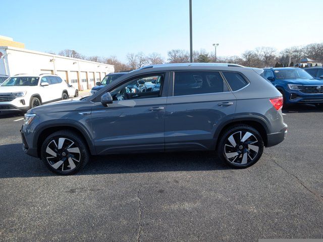 2024 Volkswagen Taos SEL