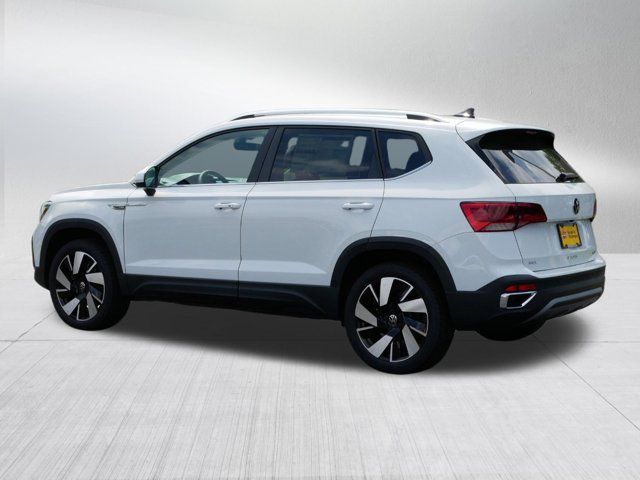 2024 Volkswagen Taos SEL