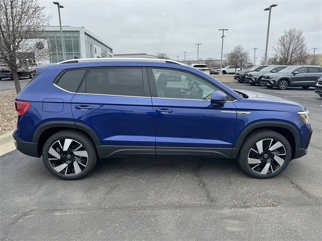 2024 Volkswagen Taos SEL