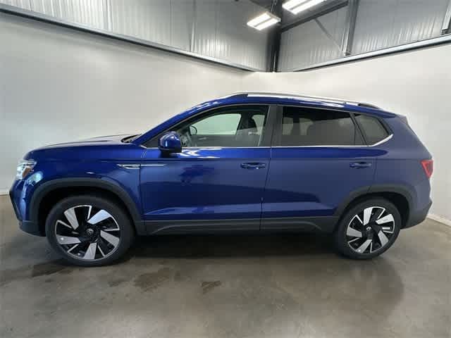 2024 Volkswagen Taos SEL