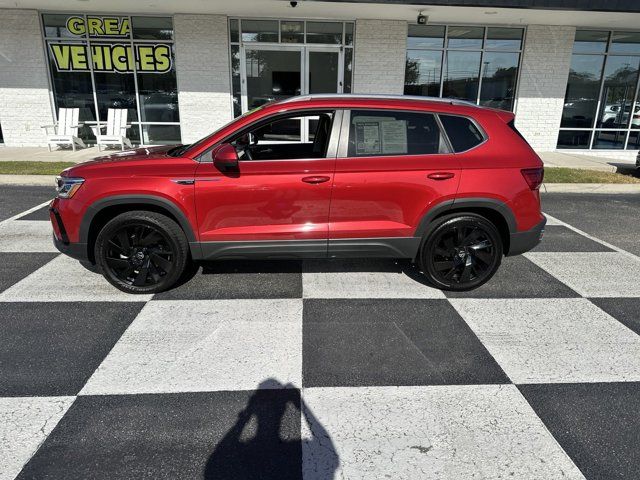 2024 Volkswagen Taos SEL