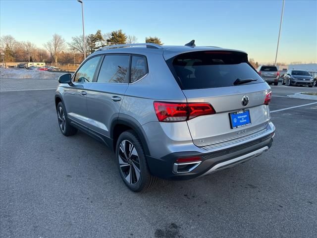 2024 Volkswagen Taos SE