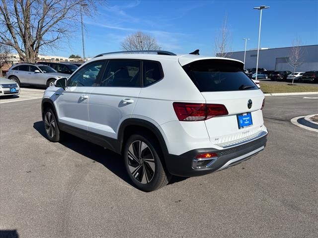 2024 Volkswagen Taos SE