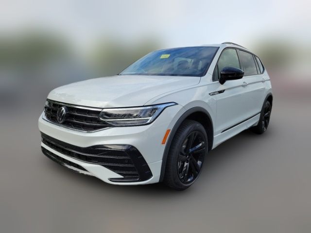 2024 Volkswagen Tiguan/Taos SE R-Line Black