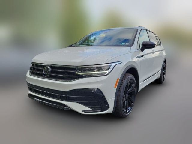 2024 Volkswagen Tiguan/Taos SE R-Line Black